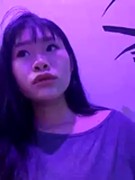 Snapshot of Alissa_121 chatting on November 2025 09:37:02 PM Alissa 121 online show from November 2025 09:37:02 PM