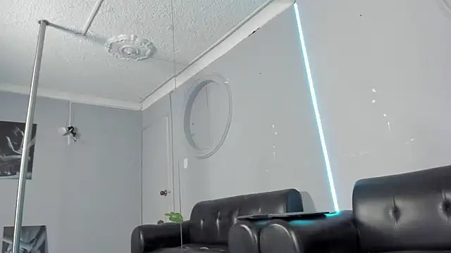 Rob saenz  online show from January 2025 11:06:02 PM