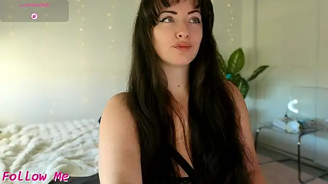 Sapphir3xoxo online show from February 2026 02:38:01 PM