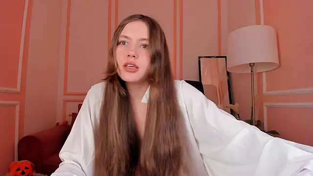 Snapshot of MaryannSoftt chatting on October 2025 04:06:02 PM MaryannSoftt online show from October 2025 04:06:02 PM