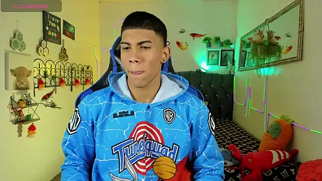 Damian latinxxx online show from January 2026 03:10:02 AM