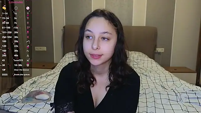 Snapshot of Agatha_Sade chatting on December 2024 01:00:01 PM Agatha Sade online show from December 2024 01:00:01 PM