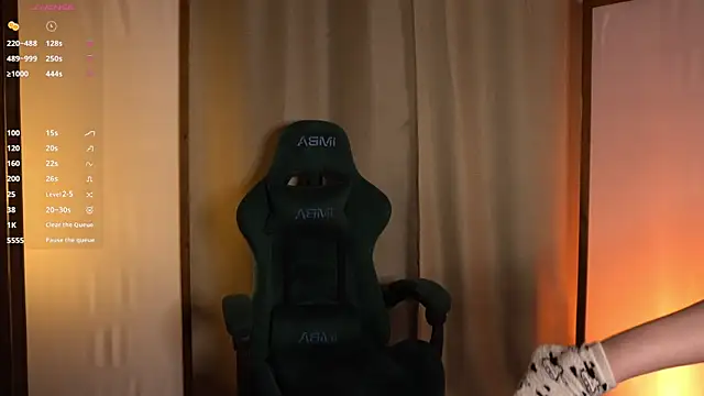 Snapshot of brendacom chatting on September 2025 04:17:01 PM brendacom online show from September 2025 04:17:01 PM