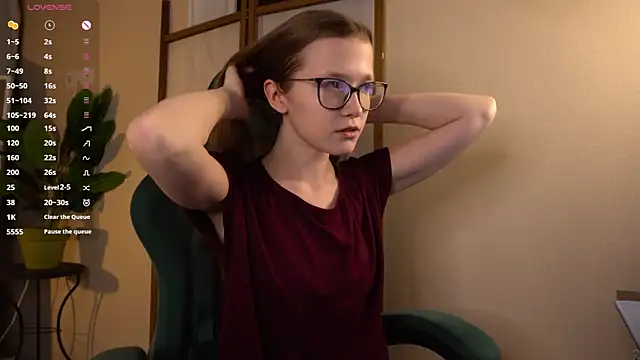 Snapshot of brendacom chatting on October 2025 04:05:02 PM brendacom online show from October 2025 04:05:02 PM