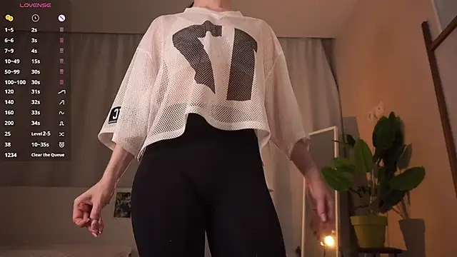 Snapshot of brendacom chatting on November 2025 04:29:02 PM brendacom online show from November 2025 04:29:02 PM