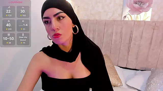 Snapshot of fatimarab chatting on November 2025 08:46:02 PM fatimarab online show from November 2025 08:46:02 PM