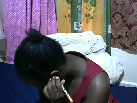 Snapshot of Thicky_kyla chatting on March 2025 01:16:02 AM Thicky kyla online show from March 2025 01:16:02 AM