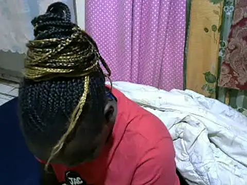 Snapshot of Thicky_kyla chatting on March 2025 07:58:02 PM Thicky kyla online show from March 2025 07:58:02 PM