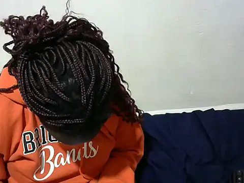 Snapshot of Thicky_kyla chatting on September 2025 07:39:02 PM Thicky kyla online show from September 2025 07:39:02 PM