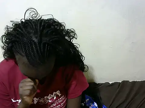 Snapshot of Thicky_kyla chatting on October 2025 07:33:01 PM Thicky kyla online show from October 2025 07:33:01 PM