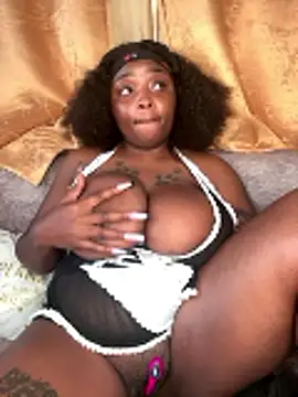 Snapshot of Savage_baby chatting on April 2026 12:29:02 PM Savage baby online show from April 2026 12:29:02 PM