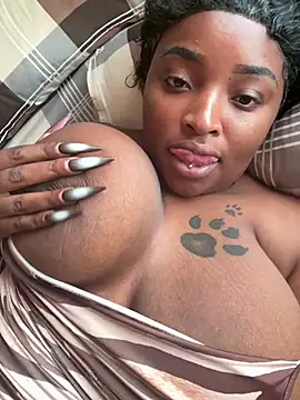 Snapshot of Savage_baby chatting on June 2026 11:24:02 AM Savage baby online show from June 2026 11:24:02 AM