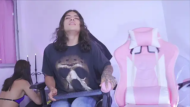 gabriel  manson online show from December 2024 03:04:02 AM