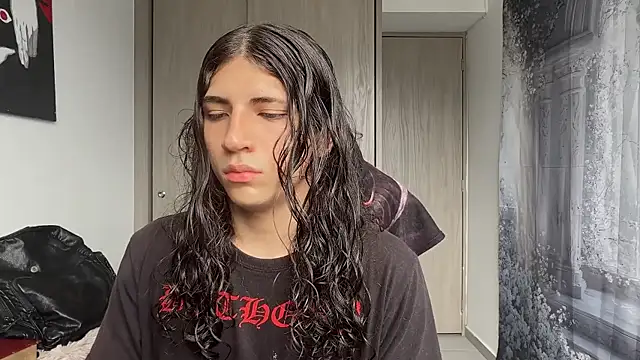 Snapshot of gabriel__manson chatting on April 2026 05:43:01 PM gabriel manson online show from April 2026 05:43:01 PM