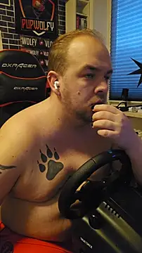 Snapshot of PupW0lfy chatting on February 2026 03:52:02 PM PupW0lfy online show from February 2026 03:52:02 PM