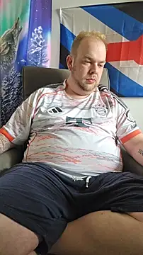 Snapshot of PupW0lfy chatting on April 2026 02:18:02 PM PupW0lfy online show from April 2026 02:18:02 PM