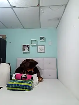 Magica lorena online show from February 2025 12:47:01 PM