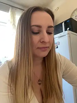 OlgaBuzzz online show from January 2025 06:02:02 AM