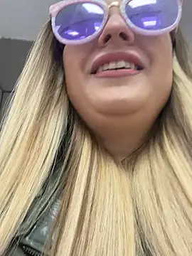 OlgaBuzzz online show from March 2025 08:54:02 AM