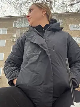 OlgaBuzzz online show from March 2025 10:36:01 AM