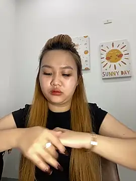 Odette68 online show from March 2026 03:00:01 AM