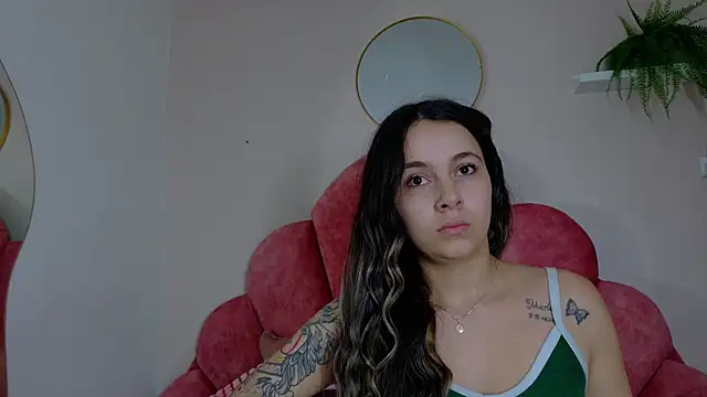 Snapshot of AmbarHills_1 chatting on October 2025 11:11:02 AM AmbarHills 1 online show from October 2025 11:11:02 AM