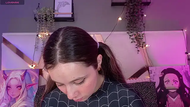 Snapshot of AmbarHills_1 chatting on November 2025 11:54:01 AM AmbarHills 1 online show from November 2025 11:54:01 AM