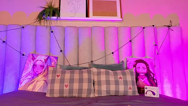 AmbarHills 1 online show from January 2026 11:36:02 AM