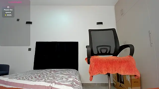 Big booty quuen online show from February 2025 11:38:02 AM