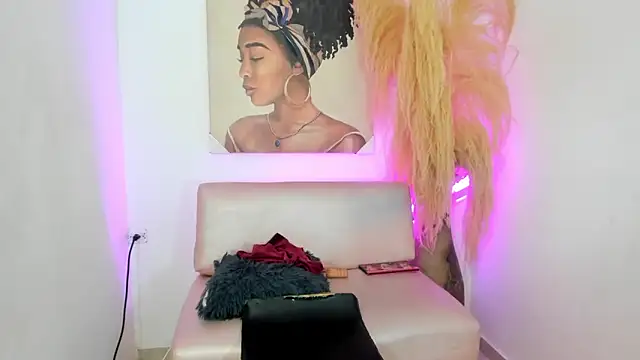 Snapshot of mia_foxts chatting on September 2025 05:46:02 PM mia foxts online show from September 2025 05:46:02 PM