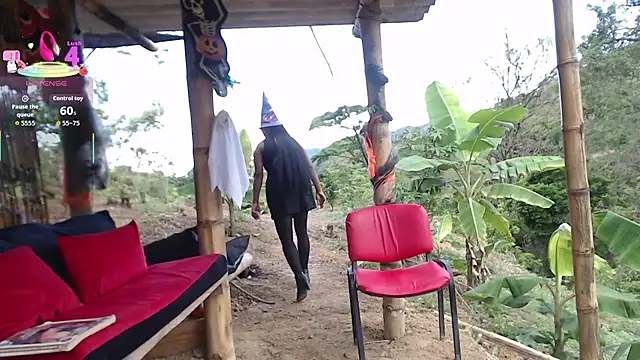 Snapshot of andreu_mature chatting on October 2025 09:05:02 PM andreu mature online show from October 2025 09:05:02 PM