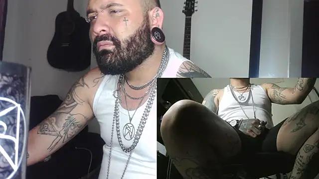 darkclothes online show from December 2024 02:16:02 PM