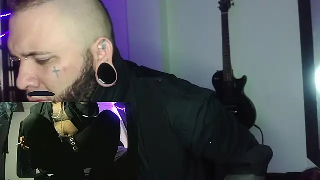 darkclothes online show from January 2025 07:51:02 PM