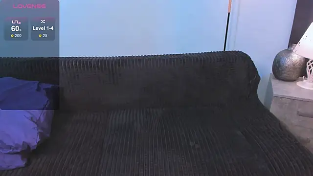 Frostyy fire online show from December 2024 07:20:01 PM