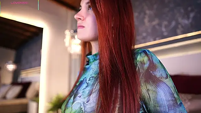 Snapshot of AylinMillerxs chatting on April 2026 08:06:02 PM AylinMillerxs online show from April 2026 08:06:02 PM