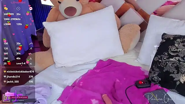 misspaulinaa online show from December 2024 05:26:02 AM