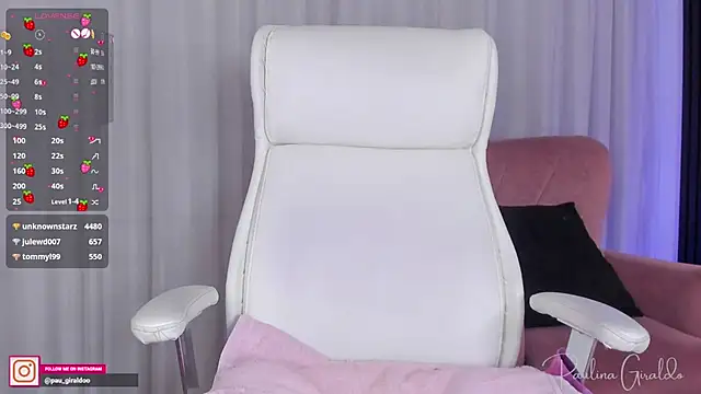 misspaulinaa online show from December 2024 08:36:01 AM