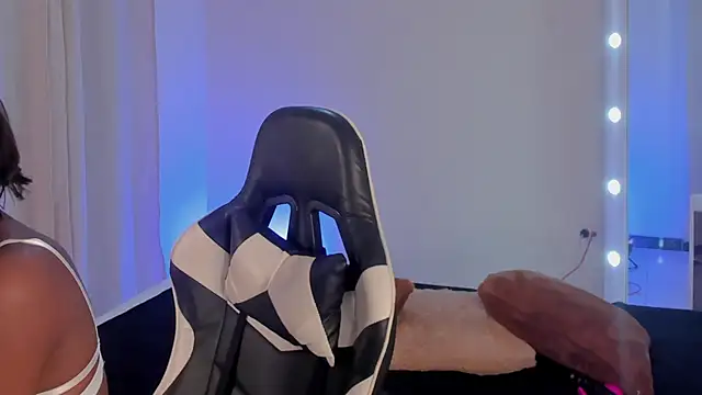 SavannahWildee online show from January 2025 11:20:01 AM