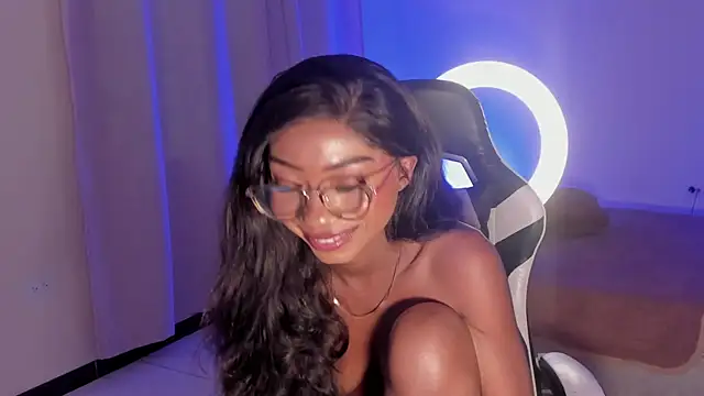 SavannahWildee online show from February 2025 03:11:01 AM