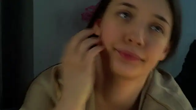 Snapshot of LowOncoming chatting on February 2025 09:13:02 AM LowOncoming online show from February 2025 09:13:02 AM