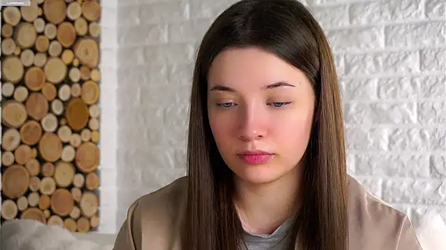 Snapshot of LowOncoming chatting on November 2025 02:11:02 AM LowOncoming online show from November 2025 02:11:02 AM