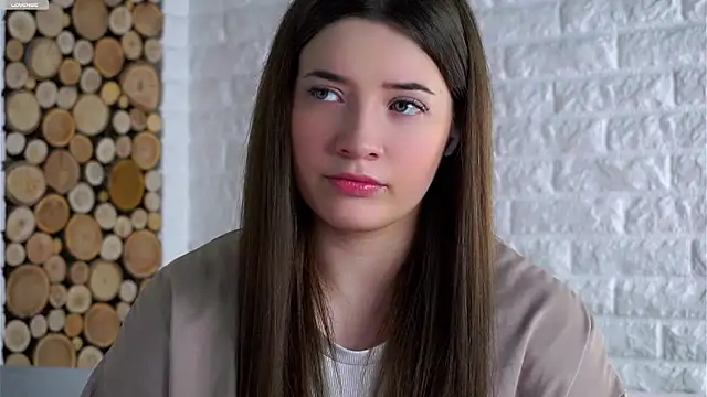 Snapshot of LowOncoming chatting on March 2026 02:16:01 AM LowOncoming online show from March 2026 02:16:01 AM