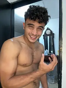 Mentriplex online show from October 2025 01:39:02 AM