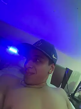 pipeynick online show from December 2024 09:30:02 PM