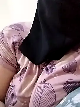 Snapshot of mohra30 chatting on March 2025 08:32:01 PM mohra30 online show from March 2025 08:32:01 PM