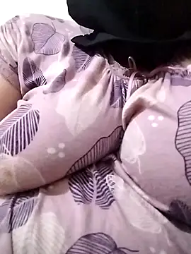 Snapshot of mohra30 chatting on March 2025 09:31:02 PM mohra30 online show from March 2025 09:31:02 PM