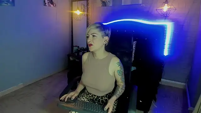 Maria fernandaxxx  online show from January 2025 08:30:02 PM