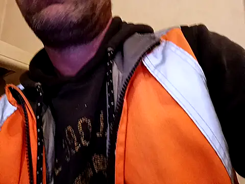 Snapshot of Timbojan28 chatting on March 2026 08:20:01 PM Timbojan28 online show from March 2026 08:20:01 PM