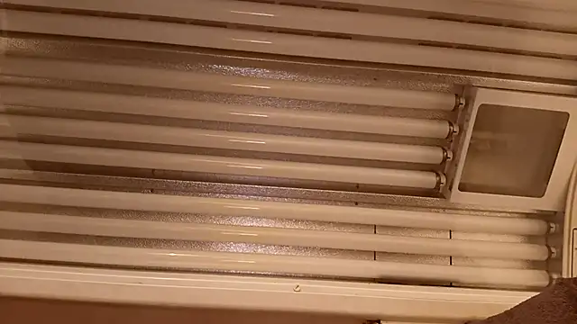 Snapshot of Timbojan28 chatting on April 2026 12:30:01 AM Timbojan28 online show from April 2026 12:30:01 AM