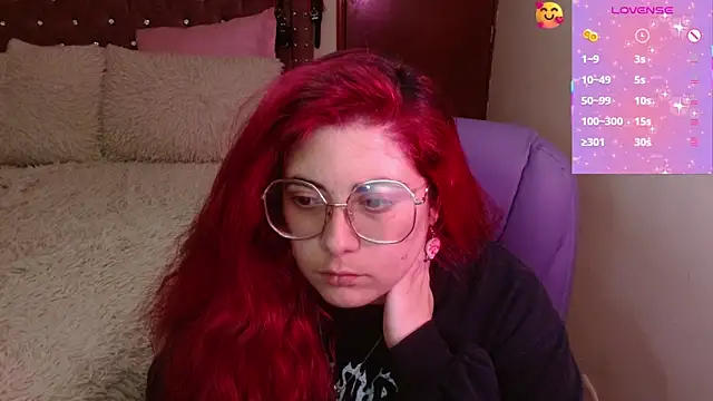 Snapshot of Azamy-12 chatting on January 2025 12:01:01 AM Azamy-12 online show from January 2025 12:01:01 AM